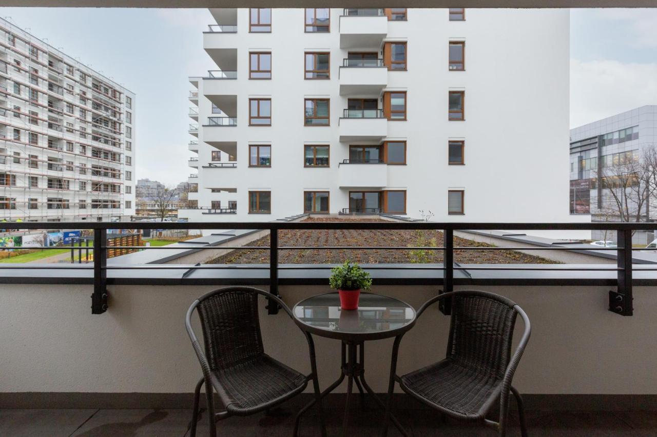 Tessan's Mokotow By Renters Prestige Apartment